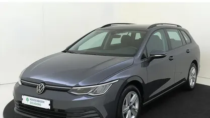 Occasion 2023 VW Golf VIII Life Stationwagen | € 26.250 (Goede deal)
