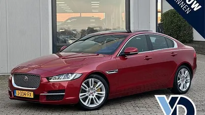 Occasion 2015 Jaguar XE Portfolio Sedan | € 18.400 (Eerlijke prijs)