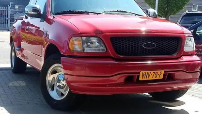 Occasion 2000 Ford V8 XLT Van | € 7.950
