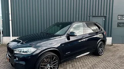 Zwart Occasion 2014 BMW X5 Executive SUV | € 23.950 (Eerlijke prijs)