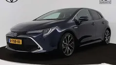 Blauw Gebruikt 2022 Toyota Corolla Executive Hatchback | € 26.445 (Eerlijke prijs)