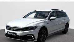 Wit Gebruikt 2020 VW Passat Business Stationwagen | € 22.950 (Eerlijke prijs)