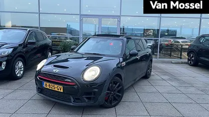 Zwart Gebruikt 2018 Mini John Cooper Works Clubman Chili Stationwagen | € 23.945 (Goede deal)