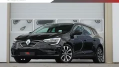 Zwart Gebruikt 2021 Renault Mégane GrandTour Intens Stationwagen | € 19.440 (Eerlijke prijs)