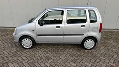 Gebruikt 2004 Opel Agila Essentia Hatchback | € 1.450 (Eerlijke prijs)