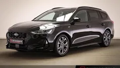 Zwart Gebruikt 2024 Ford Focus ST-Line X Stationwagen | € 28.295 (Eerlijke prijs)