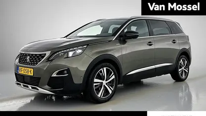 Grijs Gebruikt 2017 Peugeot 5008 GT-line MPV | € 23.945 (Eerlijke prijs)