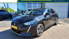 Zwart Gebruikt 2020 Peugeot 208 Allure Hatchback | € 14.585 (Eerlijke prijs)