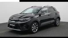 Gebruikt 2024 Kia Stonic SUV | € 25.940 (Eerlijke prijs)