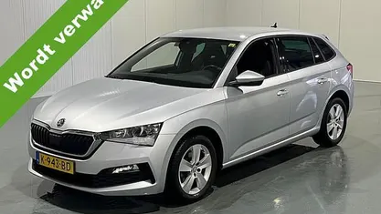 Grijs Gebruikt 2020 Skoda Scala Business Line Hatchback | € 17.445 (Eerlijke prijs)