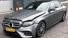 Grijs Gebruikt 2016 Mercedes E220 AMG line Sedan | € 17.850 (Super prijs)
