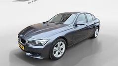 Grijs Gebruikt 2012 BMW 320 Executive Sedan | € 12.499 (Goede deal)