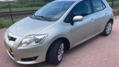 Grijs Gebruikt 2009 Toyota Auris Hatchback | € 4.285 (Eerlijke prijs)