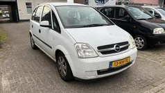Wit Gebruikt 2003 Opel Meriva Enjoy MPV | € 695