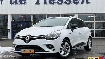 Wit Occasion 2017 Renault Clio GrandTour LIMITED Stationwagen | € 7.845 (Eerlijke prijs)