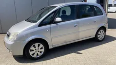Grijs Gebruikt 2003 Opel Meriva Cosmo MPV | € 750 (Goede deal)