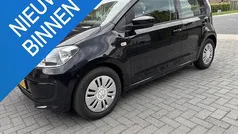 Gebruikt 2016 VW up! move up! Hatchback | € 6.450 (Eerlijke prijs)