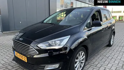 Zwart Occasion 2019 Ford Grand C-Max Titanium MPV | € 14.640 (Goede deal)