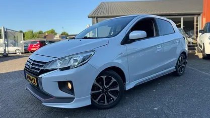 Gebruikt 2021 Mitsubishi Space Star Instyle Hatchback | € 14.500 (Eerlijke prijs)