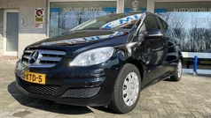 Zwart Gebruikt 2010 Mercedes B160 Business MPV | € 3.250 (Eerlijke prijs)