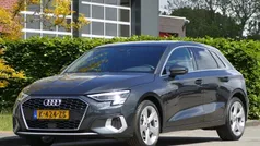 Grijs Gebruikt 2021 Audi A3 Sportback e-tron Business Sedan | € 25.950