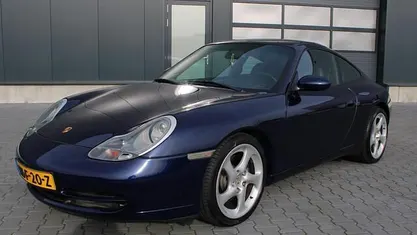 Occasion 2001 Porsche 911 Carrera Coupé | € 35.000