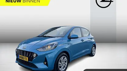 Blauw Occasion 2022 Hyundai i10 Premium Hatchback | € 14.850 (Eerlijke prijs)