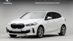 Wit Gebruikt 2022 BMW 118 M Sport Hatchback | € 25.950 (Eerlijke prijs)
