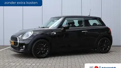 Gebruikt 2018 Mini Cooper Hatchback | € 14.495 (Eerlijke prijs)