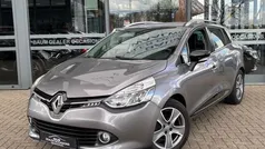 Grijs Gebruikt 2016 Renault Clio GrandTour Night&Day Stationwagen | € 6.999 (Goede deal)