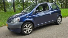 Gebruikt 2001 Toyota Yaris Hatchback | € 950 (Eerlijke prijs)