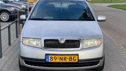 Occasion Skoda Fabia Comfort 75 PK (55 kW) 2004 Grijs Hatchback