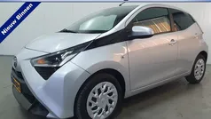 Gebruikt 2022 Toyota Aygo X-play Hatchback | € 14.995 (Super prijs)