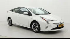 Gebruikt 2016 Toyota Prius Hatchback | € 18.999 (Eerlijke prijs)