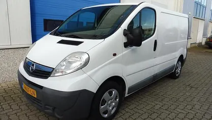 Occasion 2013 Opel Vivaro Selection MPV | € 3.500 (Super prijs)