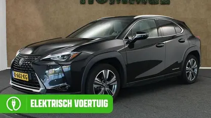 Occasion 2020 Lexus UX 300e Luxury Line SUV | € 19.950 (Eerlijke prijs)