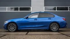 Blauw Gebruikt 2020 BMW 330 Executive Sedan | € 34.995 (Eerlijke prijs)