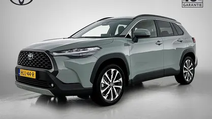 Occasion Toyota Corolla Cross Style 140 PK (102 kW) 2025 Groen metallic SUV