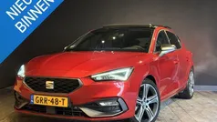 Rood Gebruikt 2022 Seat Leon FR Hatchback | € 27.995 (Eerlijke prijs)