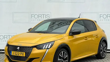Geel Occasion 2020 Peugeot 208 GT-line Hatchback | € 17.900 (Eerlijke prijs)