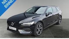 Gebruikt 2021 Volvo V60 Momentum Stationwagen | € 27.450 (Super prijs)