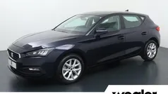 Gebruikt 2022 Seat Leon Style Hatchback | € 23.840 (Eerlijke prijs)