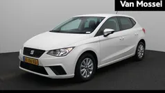Wit Gebruikt 2021 Seat Ibiza Business Hatchback | € 16.400 (Eerlijke prijs)