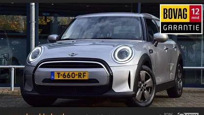 Grijs Occasion 2023 Mini Cooper Classic Hatchback | € 23.690 (Eerlijke prijs)