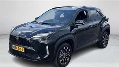 Zwart Nieuw 2025 Toyota Yaris Cross SUV | € 33.450 (Eerlijke prijs)