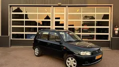 Groen Gebruikt 1999 Mazda Demio Stationwagen | € 1.250 (Eerlijke prijs)