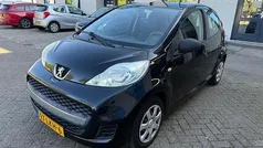 Zwart Gebruikt 2010 Peugeot 107 Hatchback | € 2.950 (Goede deal)