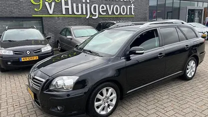 Zwart Occasion 2008 Toyota Avensis Luna Stationwagen | € 3.750 (Eerlijke prijs)