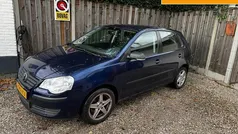 Blauw Gebruikt 2006 VW Polo Hatchback | € 2.795 (Eerlijke prijs)