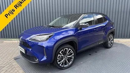 Blauw Occasion 2022 Toyota Yaris Cross Executive SUV | € 27.950 (Eerlijke prijs)